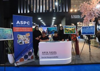 توان‌خواهان کلید بهشت در غرفه آریاساسول حاضر شدند