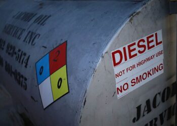 روسیه صادرات بنزین و دیزل را ممنوع کرد