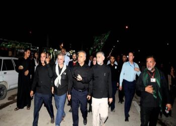 مدیرعامل شرکت پتروشیمی بندرامام از خدمت رسانی به زائرین در مرز شلمچه بازدید کرد