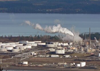 ضرورت تدوین دستورالعمل‌های جدید حقوقی برای تامین مالی پروژه‌های پالایش