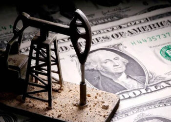 بانک جهانی نفت ۱۵۷ دلاری را پیش بینی کرد