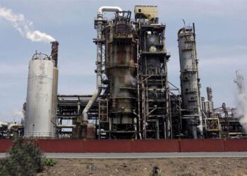 احداث پترو پالایشگاه گچساران به کجا رسید؟