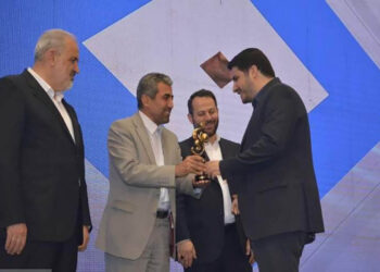 پتروشیمی خراسان صادرکننده نمونه ملی شد