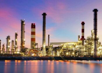 ظرفیت تولید بنزین پتروپالایش اصفهان با خوراک میعانات گازی افزایش یافت