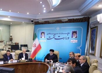 افزایش تولید و صادرات نفت به‌رغم تحریم‌ها و تهدیدها