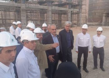 مدیر طرح‌ های هلدینگ خلیج‌ فارس با اشاره به‌ سرعت گرفتن اجرای طرح پتروشیمی دهدشت، تأکید کرد که طبق برنامه‌ ریزی انجام شده باید نصب مکانیکی این طرح تا پایان ۱۴۰۳ خاتمه یابد.