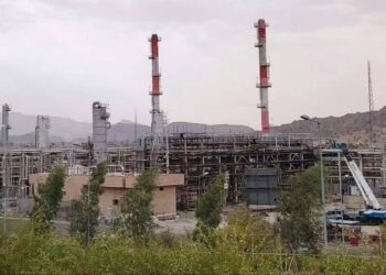 فروش بیش از ۴۵ هزار تن گوگرد پالایشگاه گاز ایلام در بورس