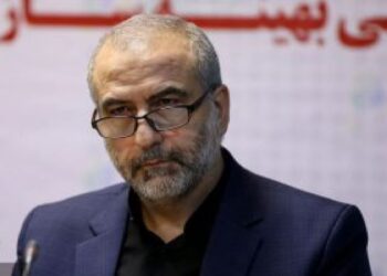 با اجرای پروژه‌های بهینه‌سازی مصرف انرژی منتظر درآمد ۱۰۰ میلیارد دلاری باشیم