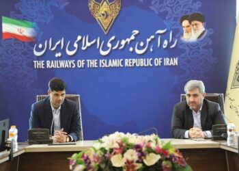 زیرساخت‌های لجستیکی و حمل‌ونقل ارزان لازمه توسعه صادرات است