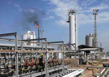 پایان‌ انحصار شرکت نفت در‌ توسعه میادین