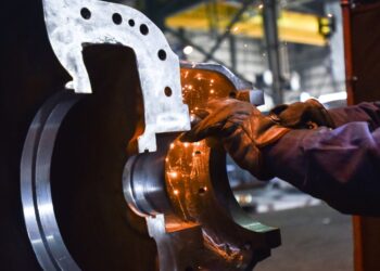 چهار محصول راهبردی صنعت پتروشیمی رونمایی شد