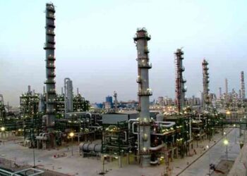 پتروشیمی امیرکبیر به مردم سیل‌زده کمک کرد