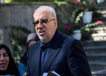 تولید روزانه نفت به ۳ میلیون ۴۰۰ هزار بشکه رسید