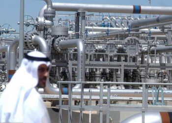 شرکت نفت کویت به قرض افتاد