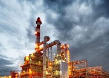 نخستین پتروشیمی هرمزگان به پیشرفت 20 درصدی رسید