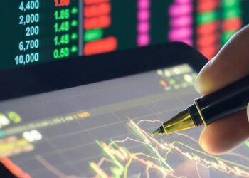 مدار نزولی پتروپالایشی‌ها در بورس ادامه دارد بازار سهام نزولی