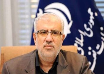 حساب‌های وزارت نفت به خزانه منتقل شد