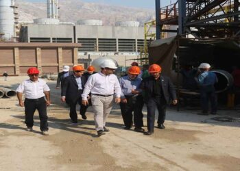 بازدید هیئت مدیره هلدینگ پتروفرهنگ از پتروشیمی دنا