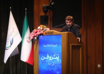 هلدینگ خلیج فارس در استفاده از توان فناوران داخلی مسیری اصولی را طی می‌کند