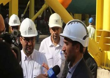 نصب تجهیزات فرایندی و مبدل‌های حرارتی ساخت ایـران در پتروشیمی دنــا