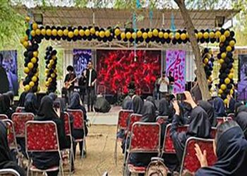 تجلیل از بانوان شاغل در صنايع پتروشیمی توسط شرکت پازارگاد