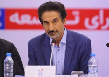 بدهی ۲۰ همتی پتروشیمی‌ها به وزارت نفت