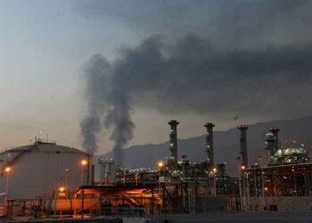 میانگین صادرات ماهانه نفت در آستانه 3 میلیارد دلاری شدن