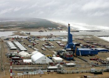 گازپروم، سهام شل در پروژه ال‌ان‌جی ساخالین را گرفت