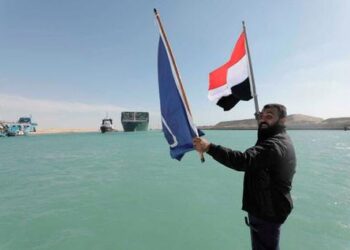 کشتی های ایرانی با پرچم پاناما تحریم های نفتی آمریکا را دور میزنند