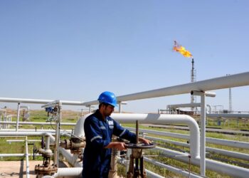 میدان نفتی مسجدسلیمان امضای قرارداد گام دوم توسعه قدیمی‌ترین میدان نفتی ایران