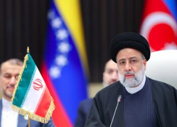 دعوت از سرمایه‌گذاران بین‌المللی برای حضور در پروژه‌های انرژی‌ ایران