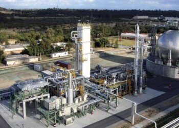 افزایش اقتدار ایران با دستیابی به دانش فنی طراحی پایه تولید گاز طبیعی مایع