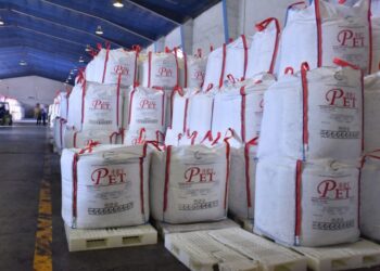 بیش از ۷۱ هزار میلیارد تومان عرضه اعتباری به صنایع پایین‌دست پتروشیمی از فروردین تا پایان بهمن‌ماه ۱۴۰۲ انجام شده است.