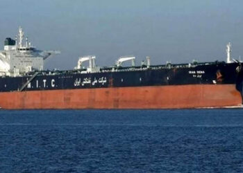 ایران با وجود تحریم‌ها نفت صادر می‌کنید