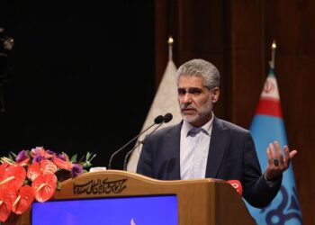 رکورد سود ماهانه ۱۳٫۵ درصدی در پتروپالایشگاه دهلران