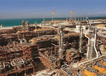 تولید بیش از ۱۹۶ میلیارد مترمکعب گاز شیرین در پالایشگاه‌های پارس جنوبی