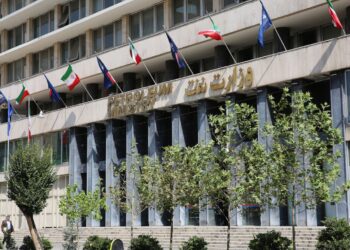 وزارت نفت، پیشرو در مهار تورم و رونق تولید در ۱۴۰۲