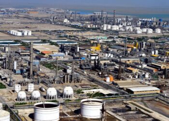 جابجایی رکوردهای تولید و فروش در پتروشیمی بندر امام