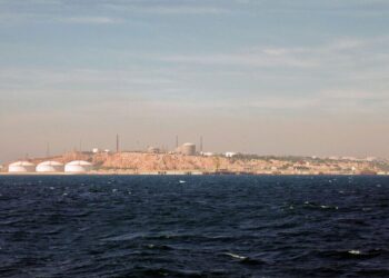 کارنامه قابل دفاع دولت سیزدهم در حوزه انرژی