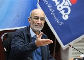 مناطق نفت‌خیز جنوب تولیدکنندگان داخلی تجهیزات بزرگ‌ترین شرکت نفت ایران را تامین میکنند