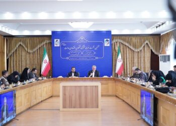 متخصصان وزارت نفت تحریم‌ها در زمینه تولید و صادرات نفت را بلااثر کردند/ جهشی قابل‌توجه در صادرات گاز داشته‌ایم