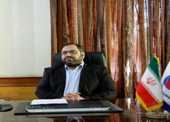 تحول اقتصاد صنعت نفت کشور با مشارکت و سرمایه‌گذاری مردم