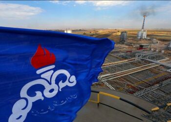 بدهی ۱۵میلیارد دلاری شرکت ملی نفت به صندوق توسعه