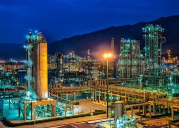 پتروشیمی جم لوح تقدیر طراحی برتر نمایشگاه پلاست‌پل لهستان را دریافت کرد