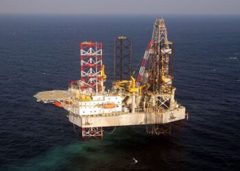 حفر و تکمیل ۲۰ حلقه چاه نفت و گاز در دو ماه نخست امسال