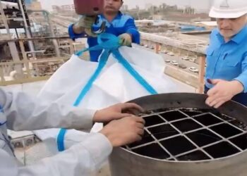 بارگذاری موفقیت‌آمیز کاتالیست ایرانی پالادیوم در پتروشیمی شهید تندگویان