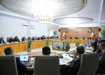 افزایش تولید افزایش تولید مجتمع‌های پتروشیمی در دولت سیزدهم