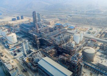 سود سالانه ۵۰ میلیون دلاری در انتظار پتروشیمی دنا