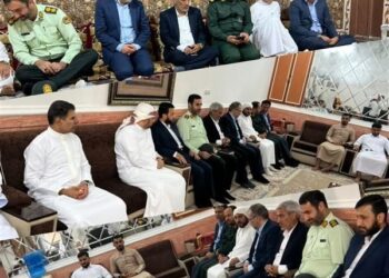 دیدار مدیرعامل پتروشیمی پارس با امام جمعه اهل سنت عسلویه