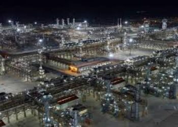 مصوبه شورای اقتصاد در خصوص توسعه فازهای میدان گازی پارس جنوبی ابلاغ شد